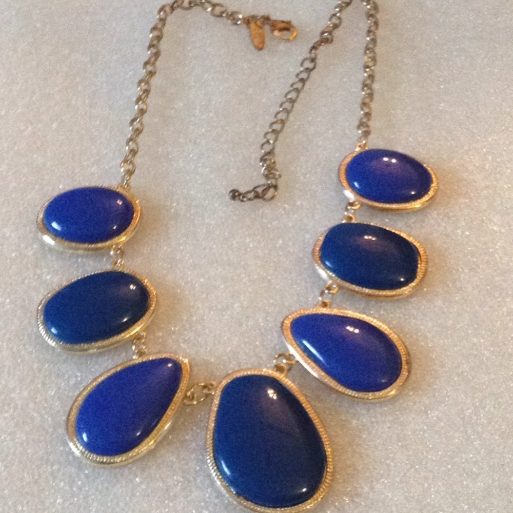 NW statement necklace